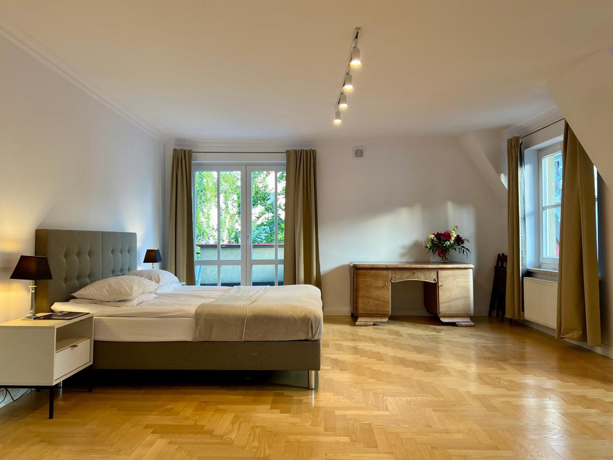 Three-Bedroom Premium Apartment